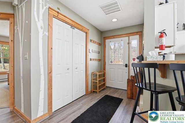 111 High Mountain Lane, Coolbaugh Twp, PA 18347