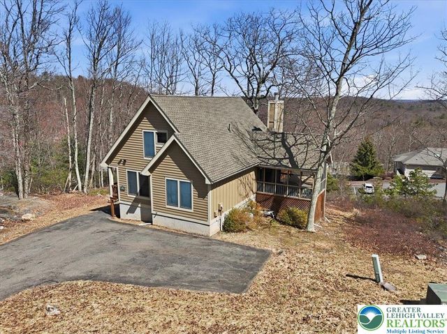 111 High Mountain Lane, Coolbaugh Twp, PA 18347
