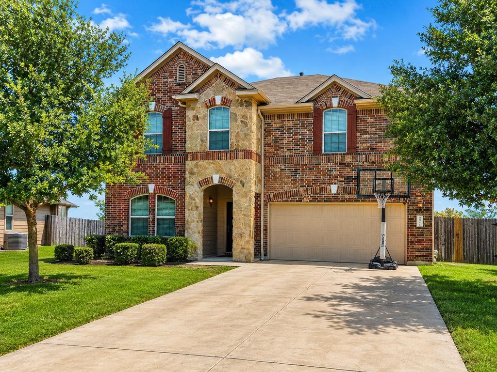 241 Silver Maple DR, Kyle, TX 78640