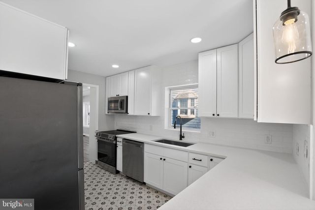 99 RORER ST, Erdenheim, PA 19038