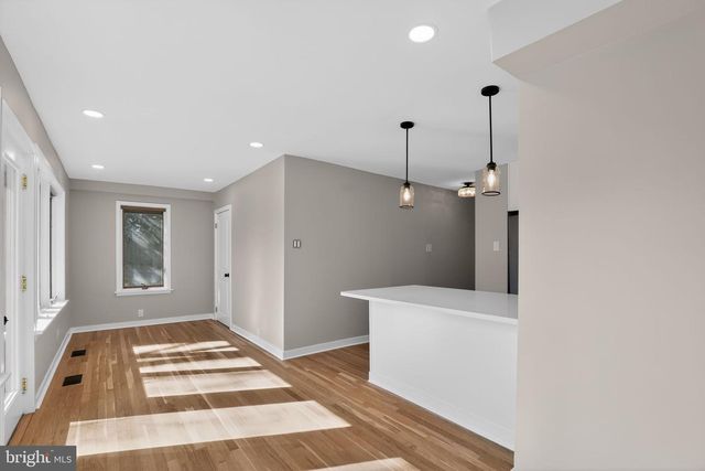 99 RORER ST, Erdenheim, PA 19038