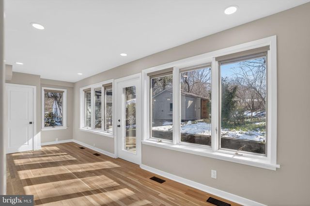 99 RORER ST, Erdenheim, PA 19038