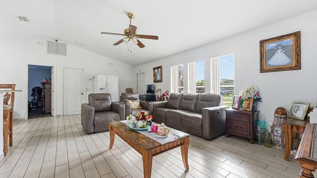 2301 SW Barber Lane, Port St. Lucie, FL 34984
