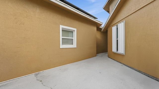 2301 SW Barber Lane, Port St. Lucie, FL 34984