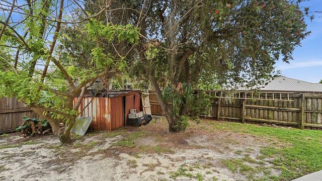 2301 SW Barber Lane, Port St. Lucie, FL 34984