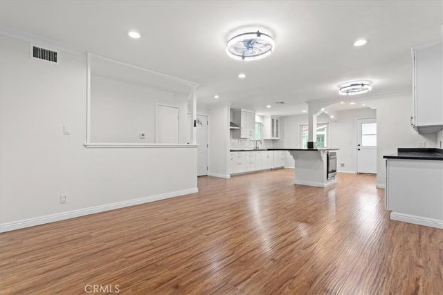 9617 Cedros, Panorama City, CA 91402