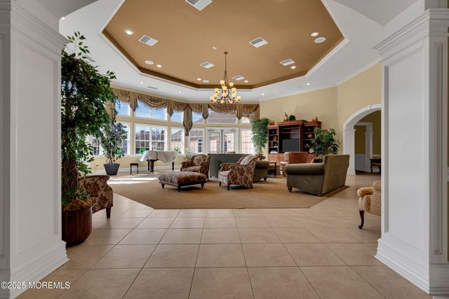 425 Sophee Lane, Lakewood, NJ 08701