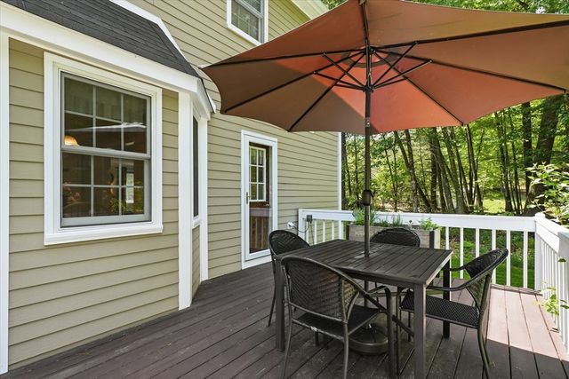 9 Fazio Farm Rd, Georgetown, MA 01833