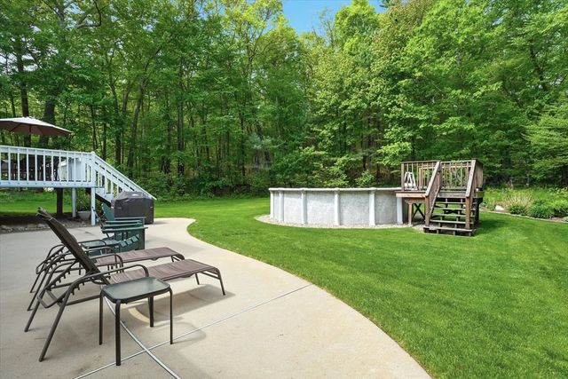9 Fazio Farm Rd, Georgetown, MA 01833