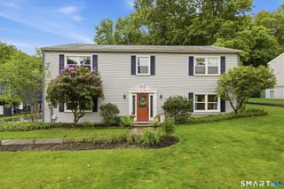 32 Whippoorwill Road, Bethel, CT 06801