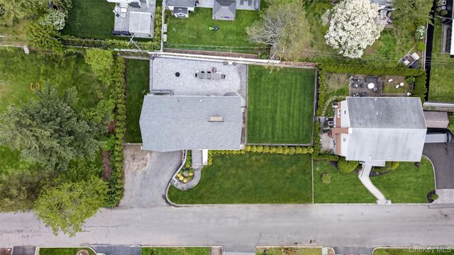 15 Cambridge Avenue, Tuckahoe, NY 10707