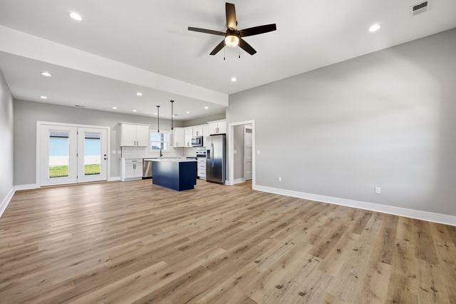 105 Choctaw Trail, Richmond, KY 40475