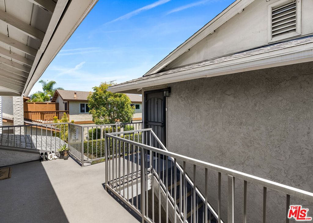 3025 Jeffrey Drive, Costa Mesa, CA 92626 — photo 5