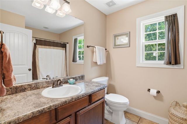 125 C And S Drive, Greer, SC 29651