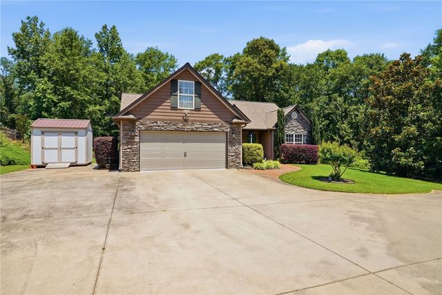 125 C And S Drive, Greer, SC 29651