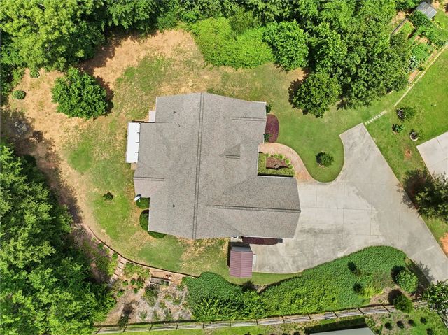 125 C And S Drive, Greer, SC 29651