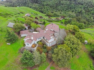 1125 Bollinger Canyon Rd, Moraga, CA 94556