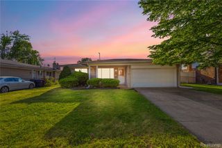 35074 LANA Lane, Sterling Heights, MI 48312