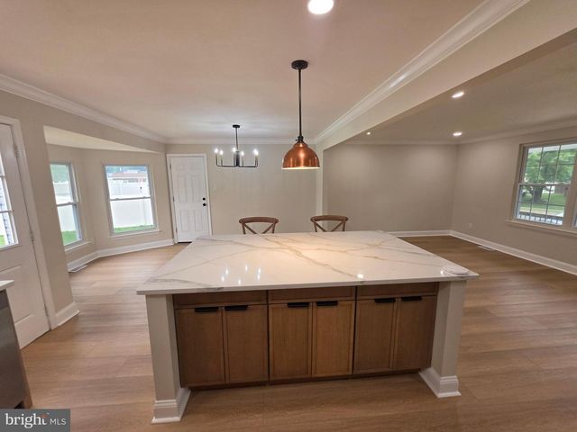 53 MARY ELLEN LN, Sicklerville, NJ 08081