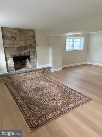53 MARY ELLEN LN, Sicklerville, NJ 08081