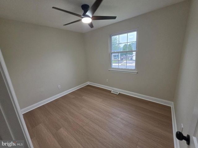 53 MARY ELLEN LN, Sicklerville, NJ 08081