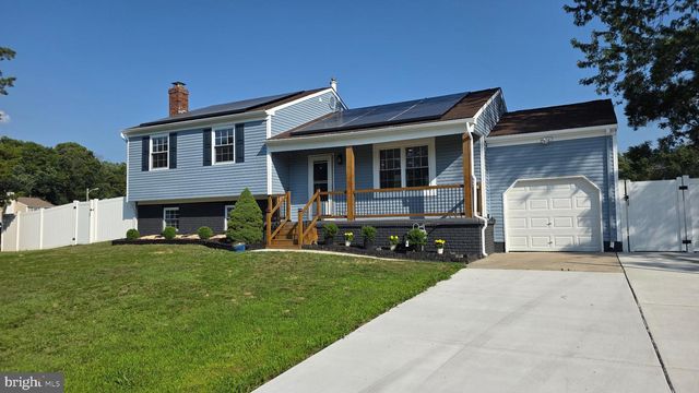 53 MARY ELLEN LN, Sicklerville, NJ 08081