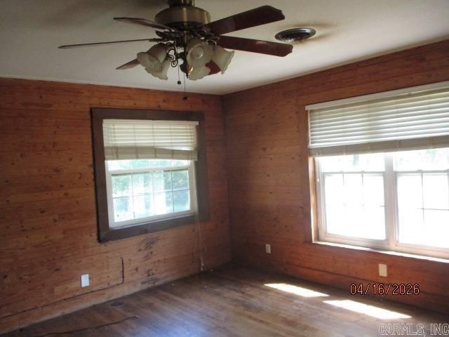 9610 Jones Rd, Jacksonville, AR 72076