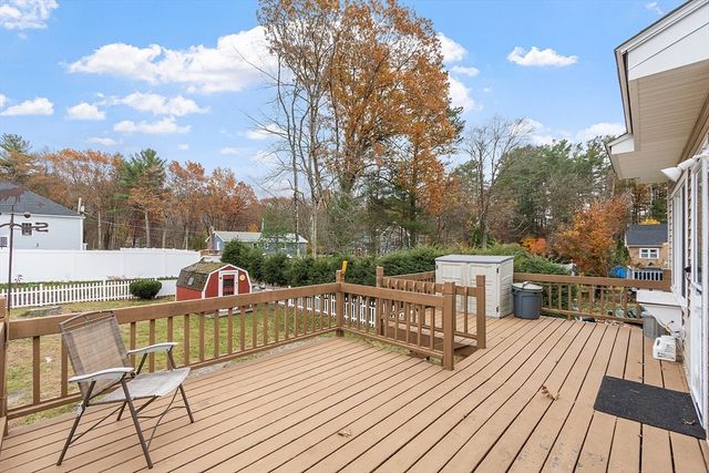 927 Main St, Acton, MA 01720