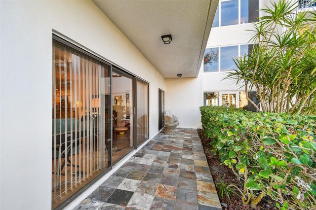 301 MARINER DRIVE 301, Tarpon Springs, FL 34689