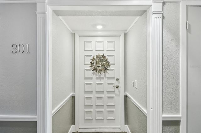 301 MARINER DRIVE 301, Tarpon Springs, FL 34689