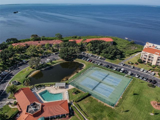 301 MARINER DRIVE 301, Tarpon Springs, FL 34689