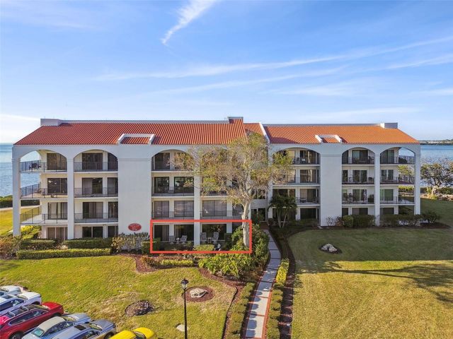301 MARINER DRIVE 301, Tarpon Springs, FL 34689