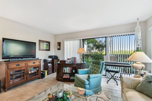 301 MARINER DRIVE 301, Tarpon Springs, FL 34689