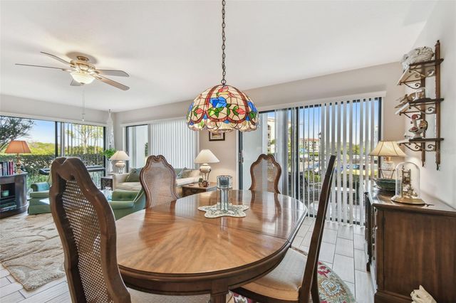 301 MARINER DRIVE 301, Tarpon Springs, FL 34689