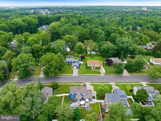 109 PEARL CROFT RD, Cherry Hill, NJ 08034
