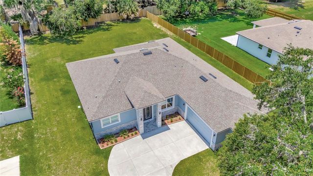 319 WATER SHORE DRIVE, Leesburg, FL 34748