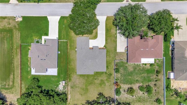 319 WATER SHORE DRIVE, Leesburg, FL 34748