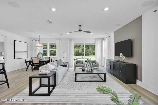 3262 PIPERS Way, Green Cove Springs, FL 32043