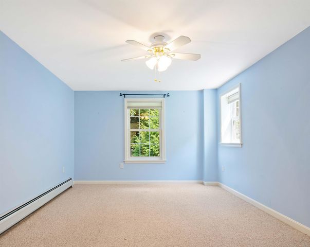 123 Spruce Lane, New London, NH 03257