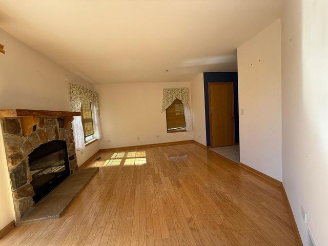 601 Blue Springs Drive 289, Fox Lake, IL 60020