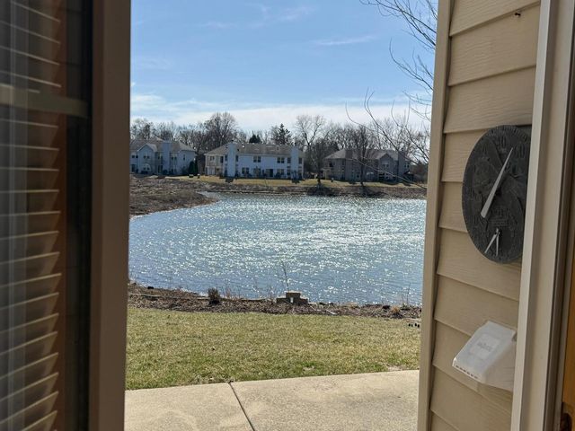 601 Blue Springs Drive 289, Fox Lake, IL 60020