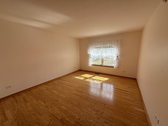 601 Blue Springs Drive 289, Fox Lake, IL 60020