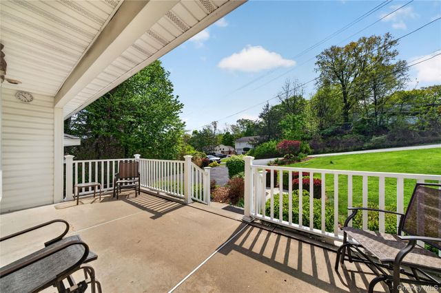 6 Pine Hill Road, Monroe, NY 10950