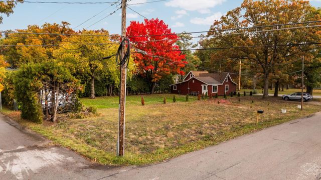 974 Barlow Street, Traverse City, MI 49686