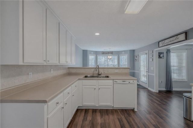 3100 Oak Ridge Lane, Loganville, GA 30052