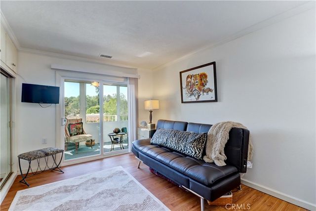 898 Ronda Sevilla N, Laguna Woods, CA 92637