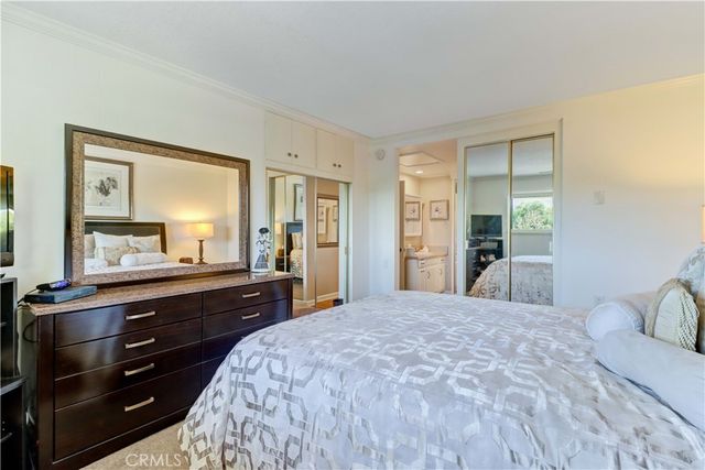898 Ronda Sevilla N, Laguna Woods, CA 92637