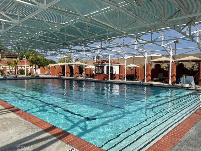 898 Ronda Sevilla N, Laguna Woods, CA 92637