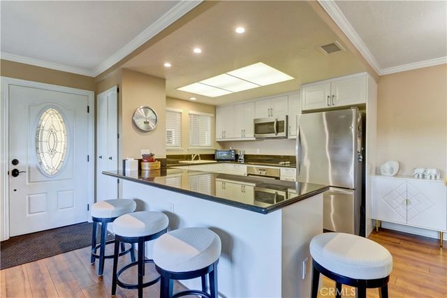 898 Ronda Sevilla N, Laguna Woods, CA 92637