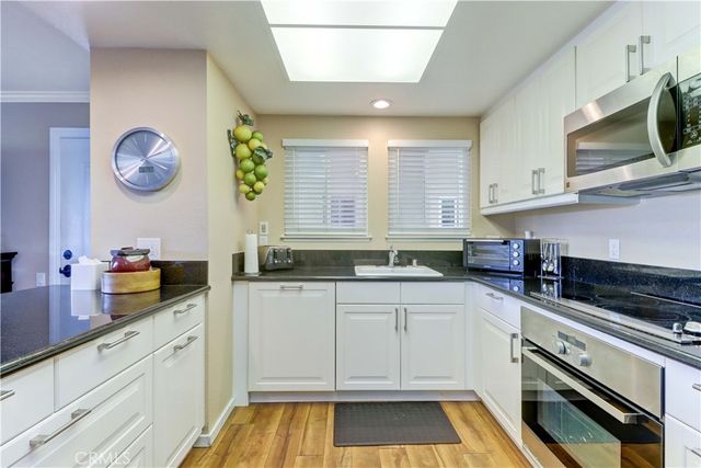 898 Ronda Sevilla N, Laguna Woods, CA 92637